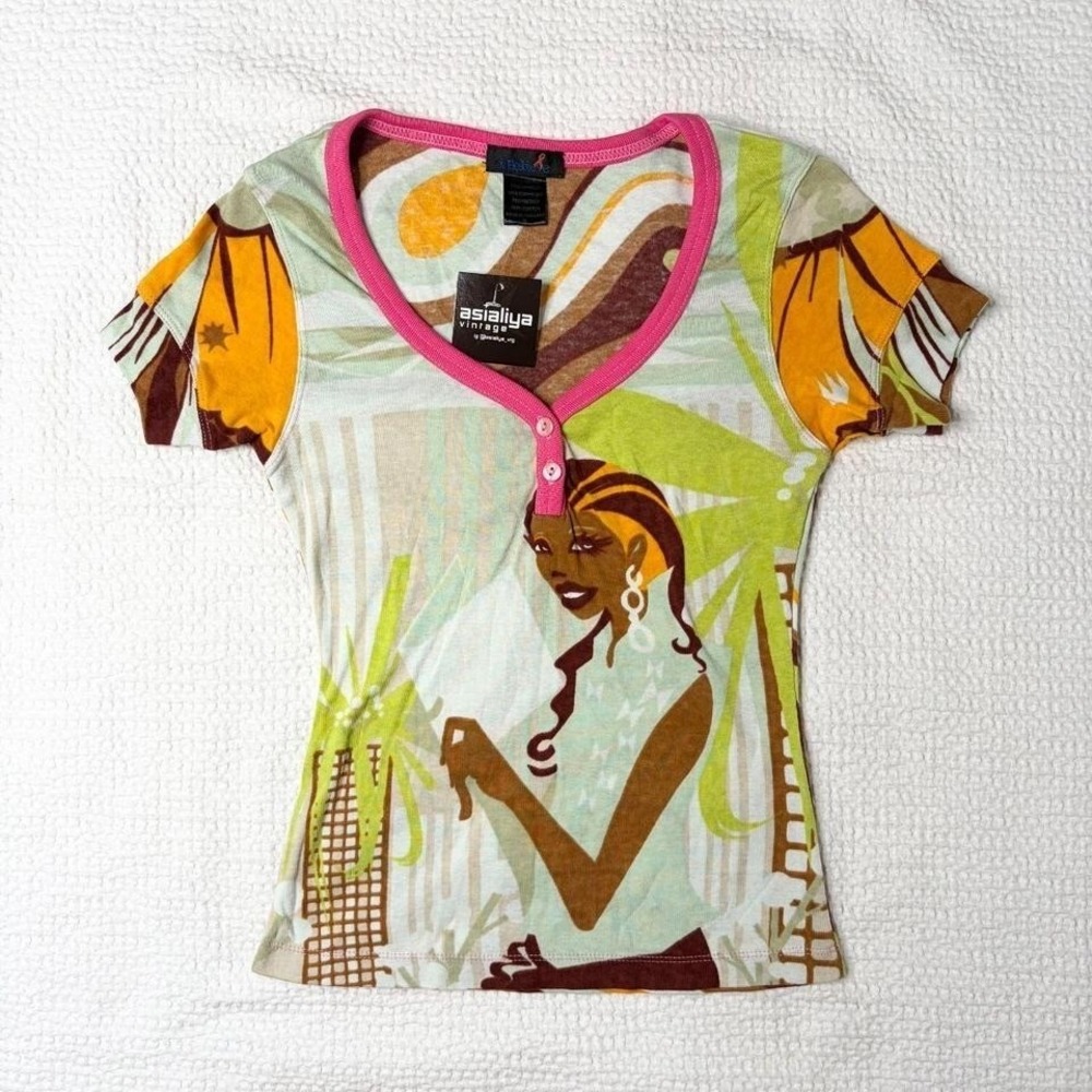 i Believe euro graphic henley tee